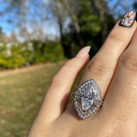 NEW Gorgeous 925 Silver Rings for Women - Picture 7 of 8